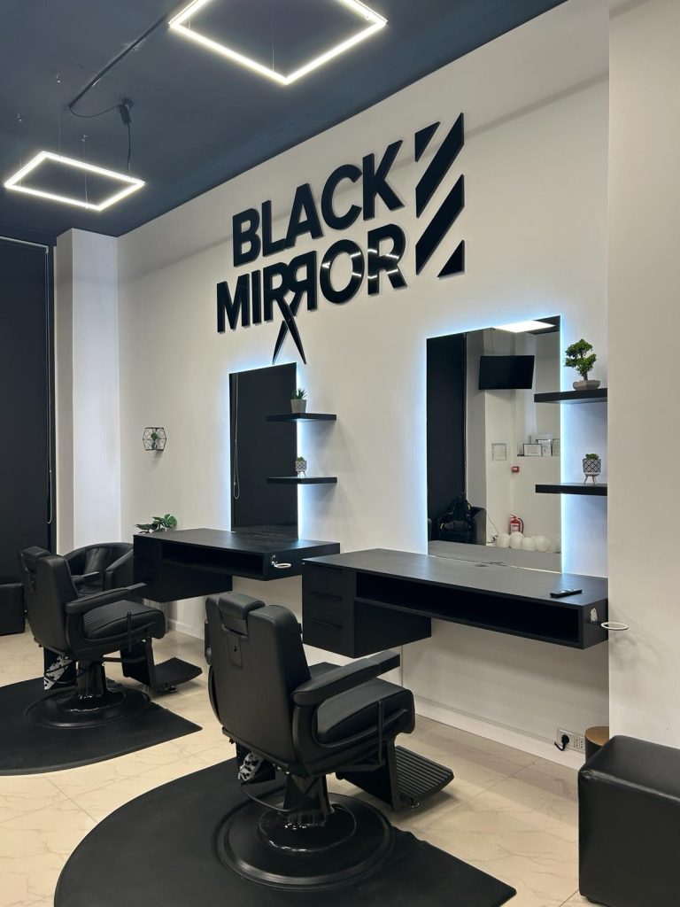 BLACK_MIRROR